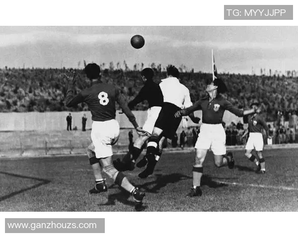 骑行与足球的完美结合揭秘那些热爱骑车的足球明星们的运动生活 骑行与足球的完美结合揭秘那些热爱骑车的足球明星们的运动生活